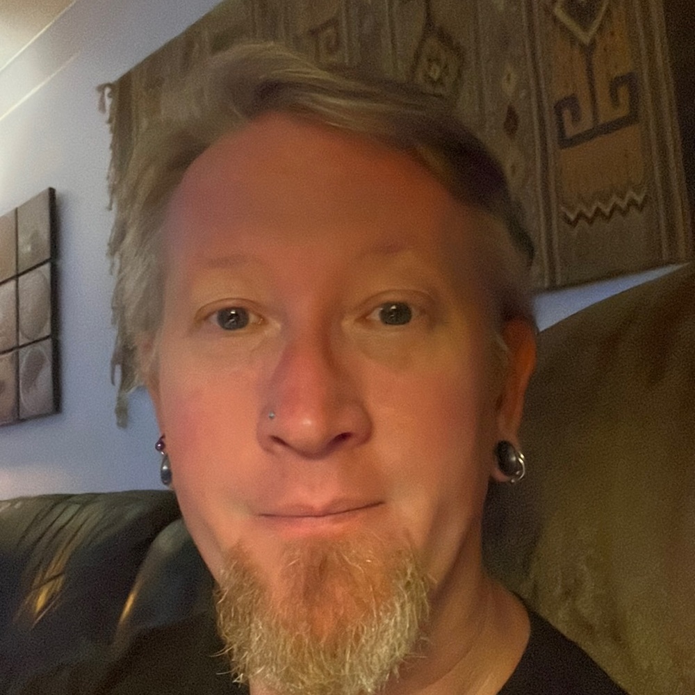 Meet your Posher, Scott